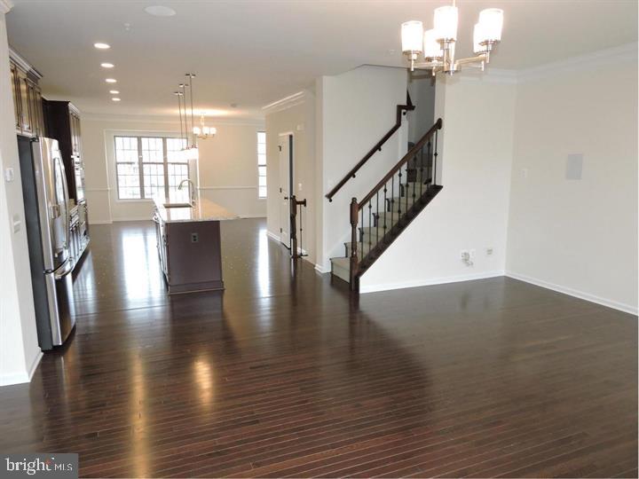 43112 India Wharf Sq, Ashburn, VA 20148