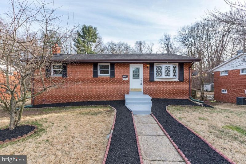 200 Hannes St, Silver Spring, MD 20901