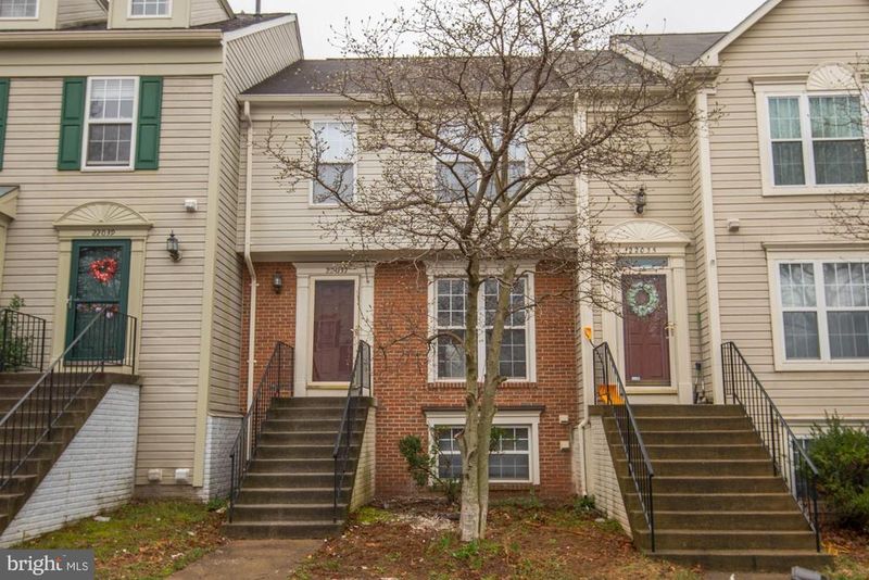 22037 Manning Sq, Sterling, VA 20166