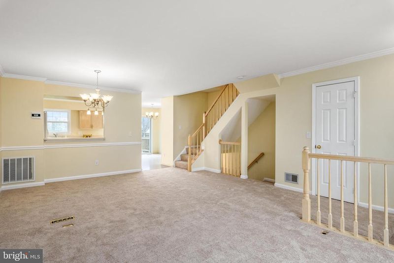 43596 Blacksmith Sq, Ashburn, VA 20147