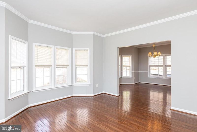 4656 Old Swimming Pool Rd, Braddock Heights, MD 21714