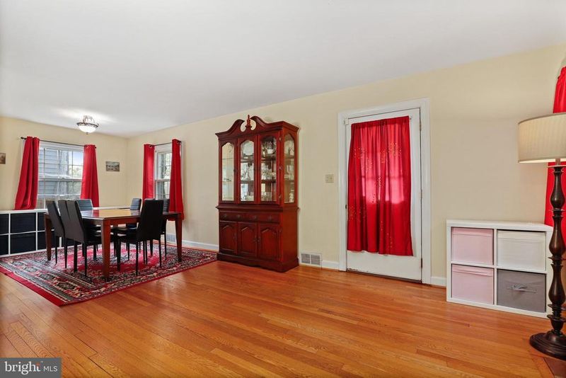 420 Whitestone Rd, Silver Spring, MD 20901