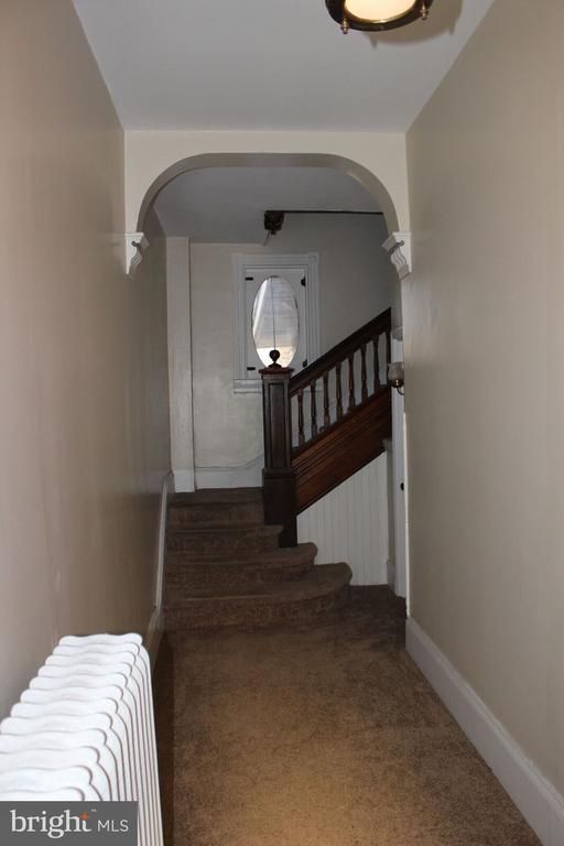 17 E 2nd St #3, Frederick, MD 21701