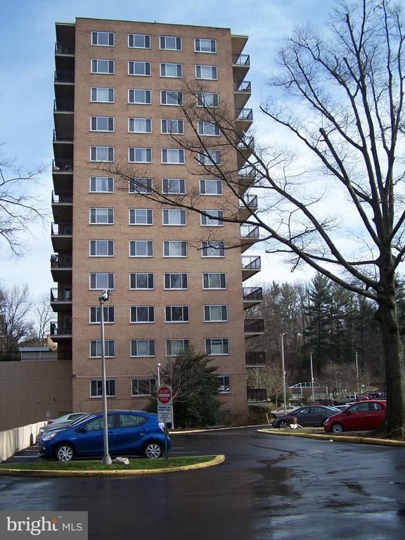 1900 Lyttonsville Rd #403, Silver Spring, MD 20910