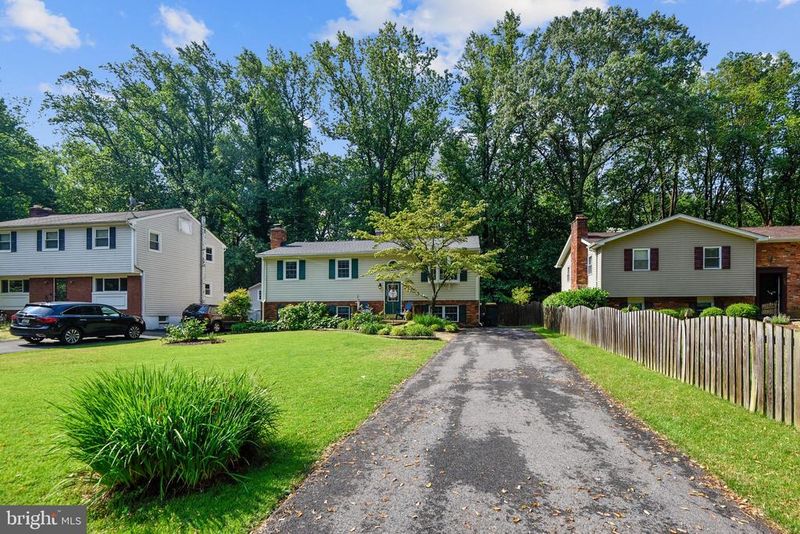 791 Rolling View Dr, Annapolis, MD 21409