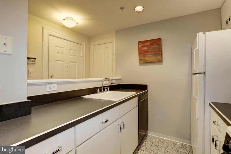 1807 California St NW #205, Washington, DC 20009