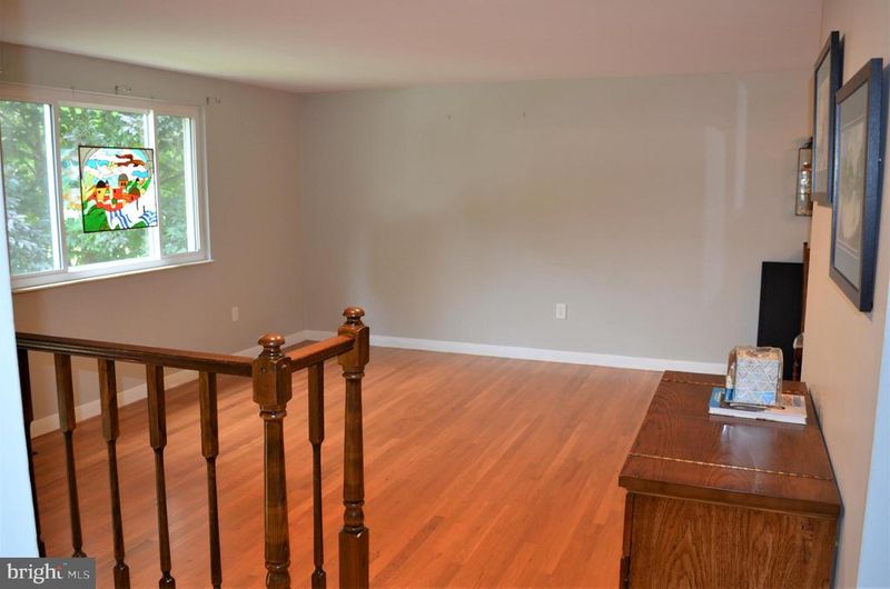 6502 Wrangell Rd, Bowie, MD 20720