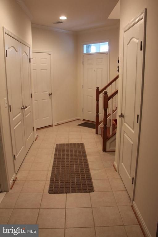 42387 Trellis Sq, Brambleton, VA 20148