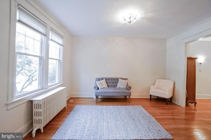 1932 37th St NW, Washington, DC 20007