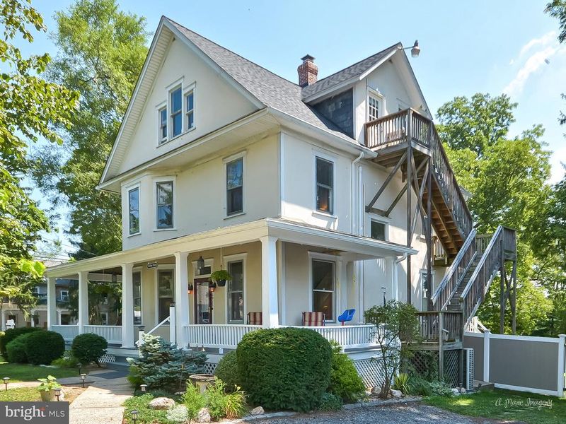 6925 Maryland Ave, Braddock Heights, MD 21714