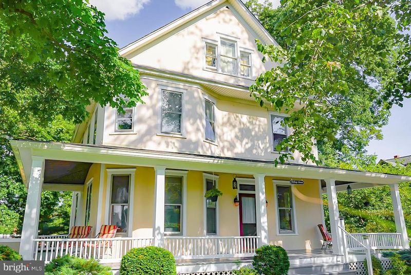 6925 Maryland Ave, Braddock Heights, MD 21714
