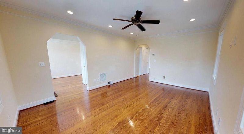 2508 S Kenwood St, Arlington, VA 22206