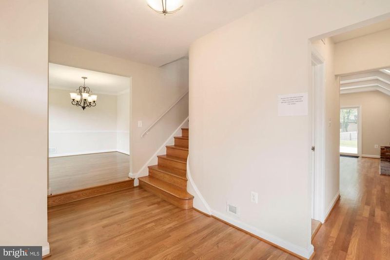 3 Marigold Ct, Silver Spring, MD 20906
