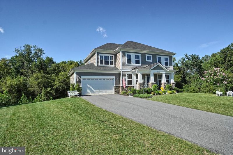 19612 Lewis Orchard Ln, Poolesville, MD 20837