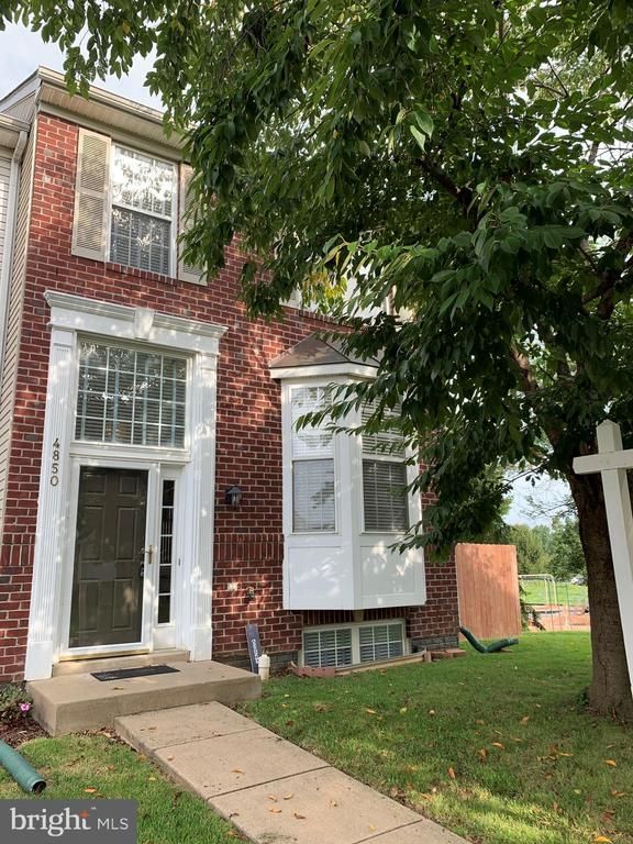 4850 Marsden Pl, Frederick, MD 21703