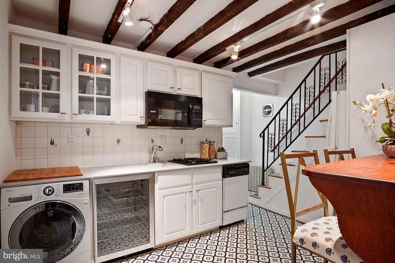 1414 27th St NW, Washington, DC 20007