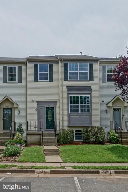 8649 Centerton Ln, Manassas, VA 20111