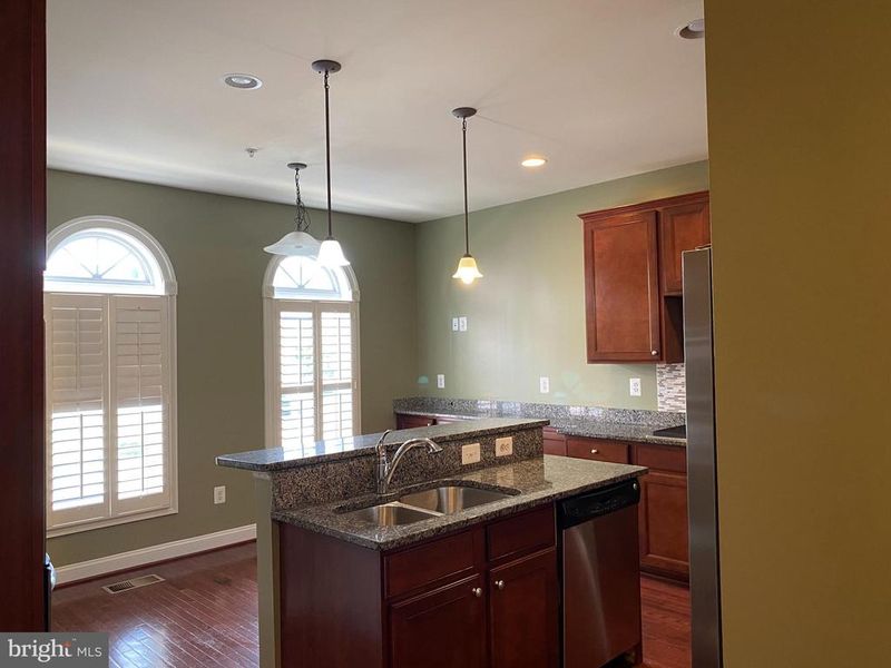 675 Pullman Pl, Gaithersburg, MD 20877