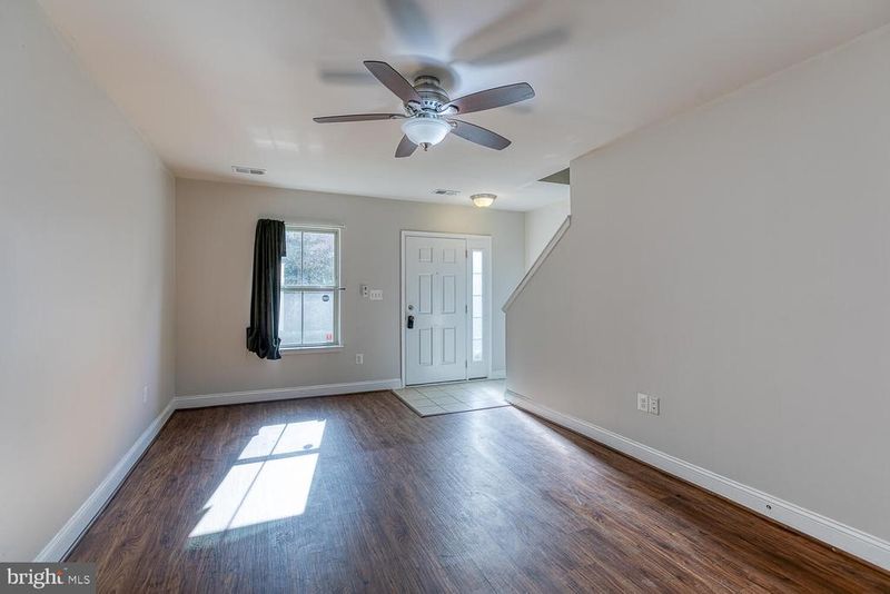 4530 Potomac Highlands Cir, Triangle, VA 22172