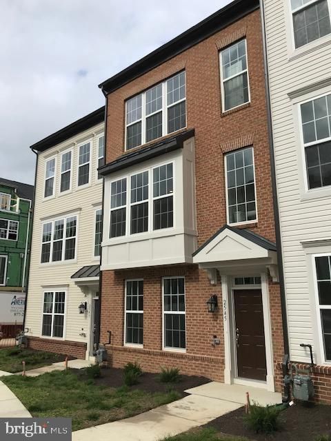 2545 Auden Dr, Silver Spring, MD 20906
