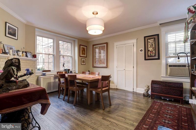 2113 37th St NW, Washington, DC 20007