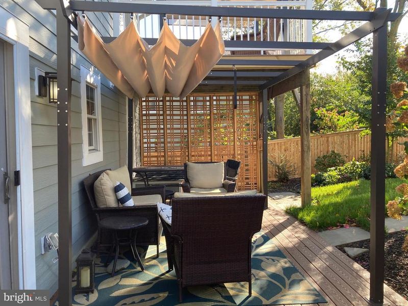 861 Fairview Ave, Annapolis, MD 21403