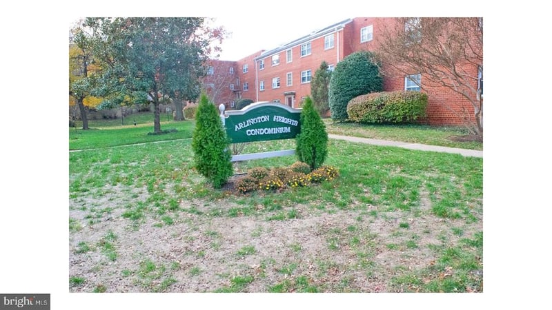 5318 8th Rd S #5, Arlington, VA 22204