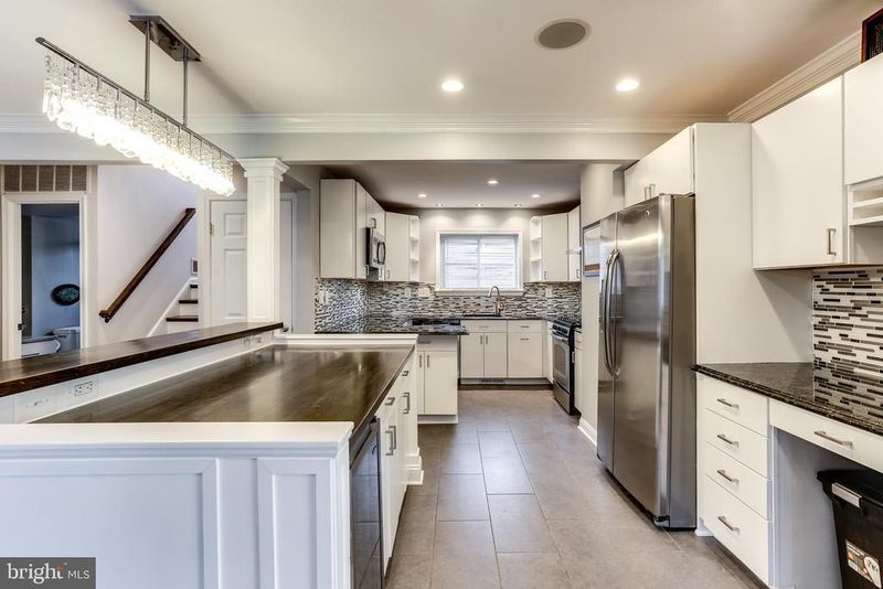 1409 Northcrest Dr, Silver Spring, MD 20904