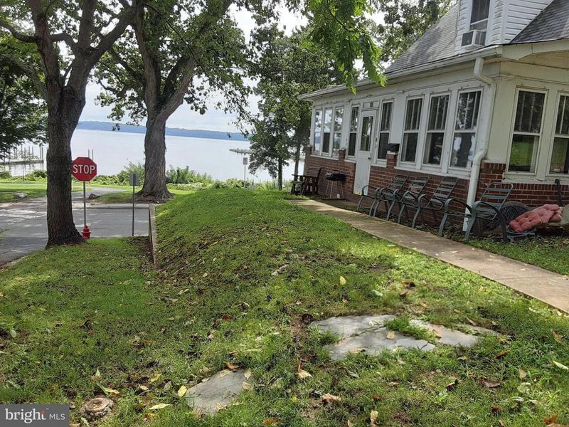 200 4th Ave, Quantico, VA 22134