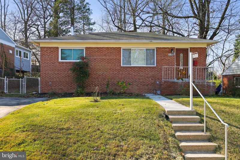 11518 Mapleview Dr, Silver Spring, MD 20902