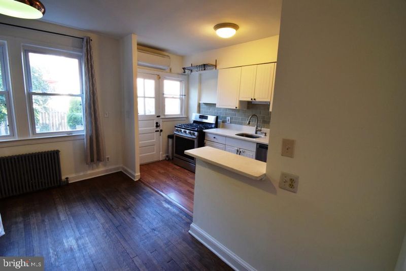 1007 15th St SE, Washington, DC 20003