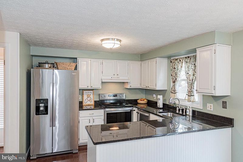 7956 Millstream Ct, Elkridge, MD 21075