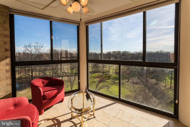 15107 Interlachen Dr #2-922, Silver Spring, MD 20906