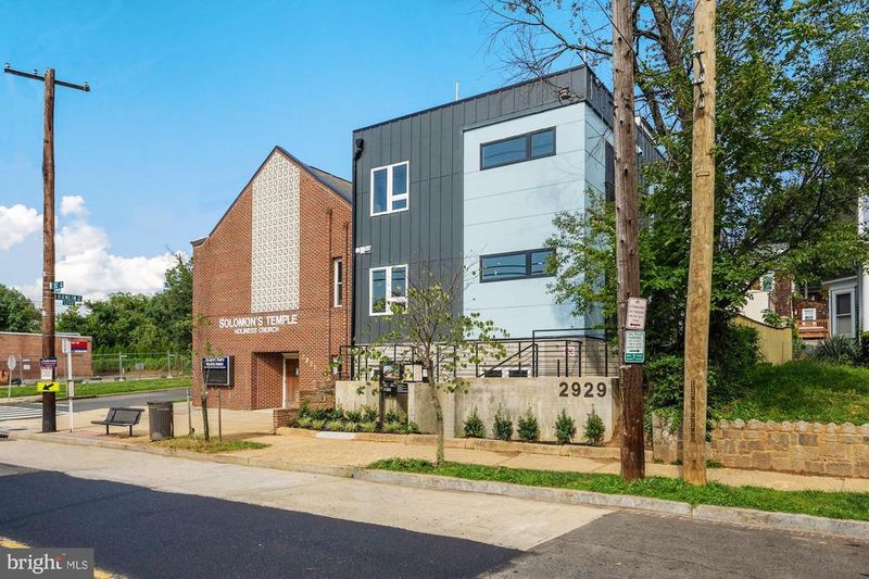 2929 12th St NE #2, Washington, DC 20017