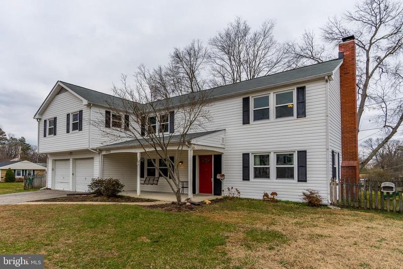 12305 Rustic Hill Dr, Bowie, MD 20715