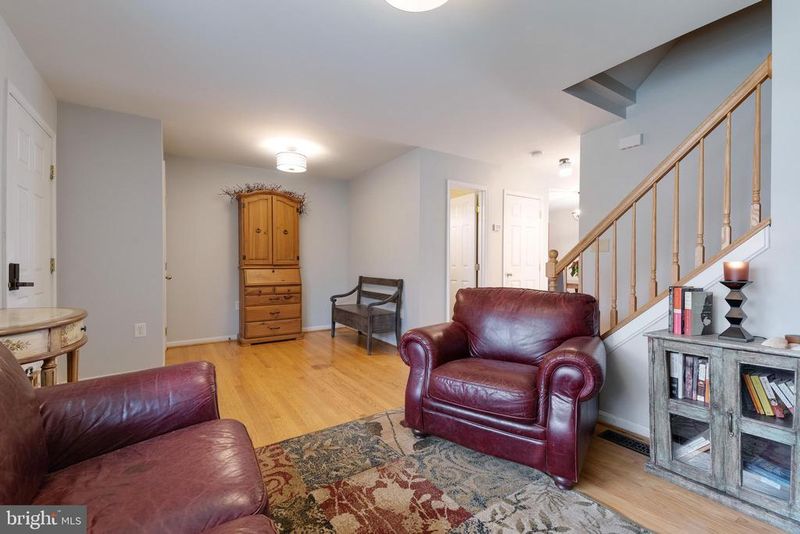 3623 Calvert St, Edgewater, MD 21037