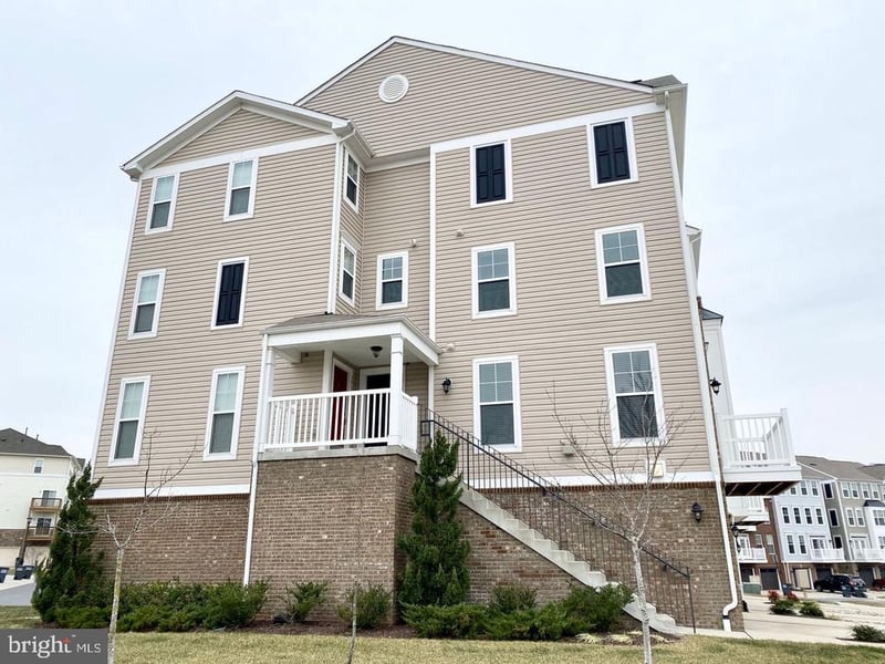 24622 Seacliff Ter, Aldie, VA 20105