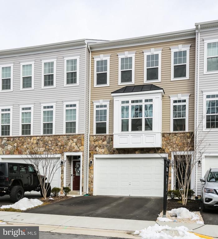 209 Upper Brook Ter, Purcellville, VA 20132