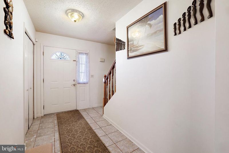 2707 Timbercrest Dr, District Heights, MD 20747