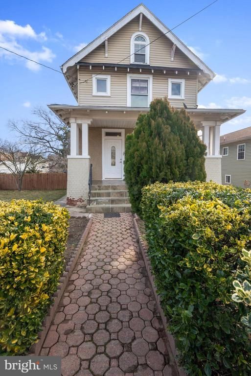 2913 20th St NE, Washington, DC 20018