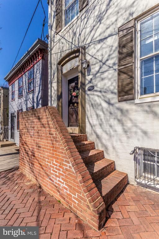 7 E 5th St, Frederick, MD 21701