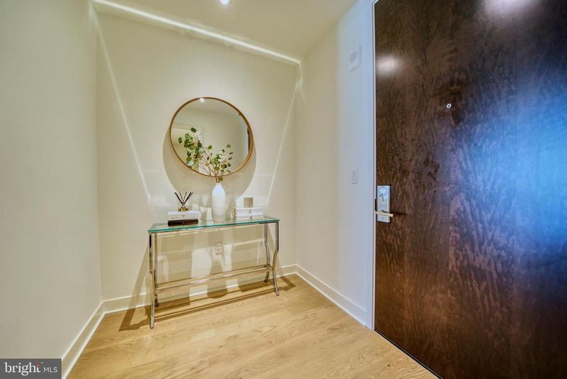 1650 Silver Hill Dr #1010, Mclean, VA 22102