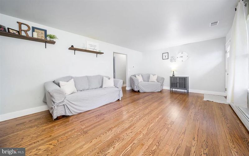 5615 Jefferson Blvd, Braddock Heights, MD 21714