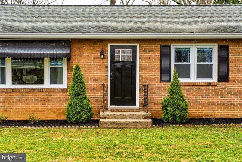 5615 Jefferson Blvd, Braddock Heights, MD 21714