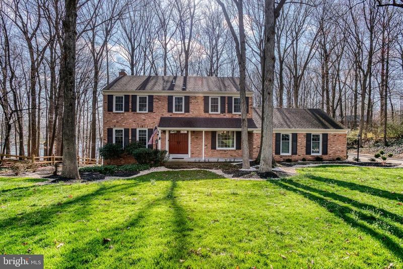 15793 Moncure Ct, Dumfries, VA 22025