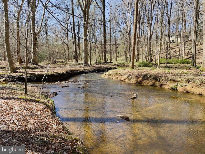 13230 Compton Rd, Clifton, VA 20124
