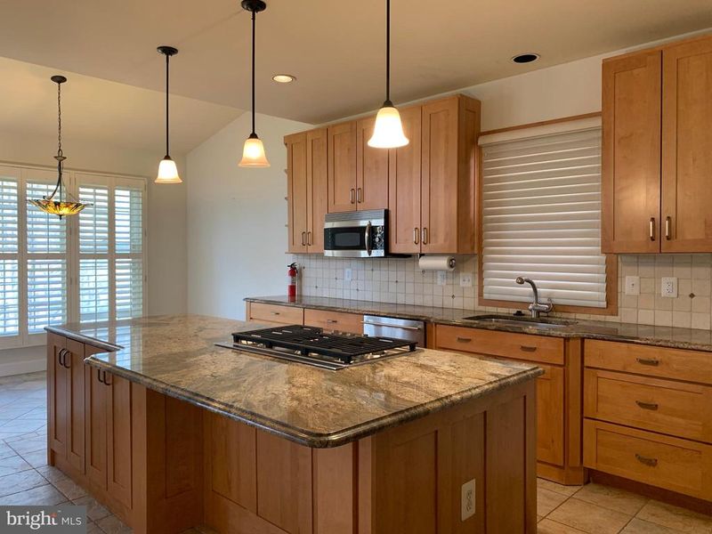 7816 Stable Way, Potomac, MD 20854