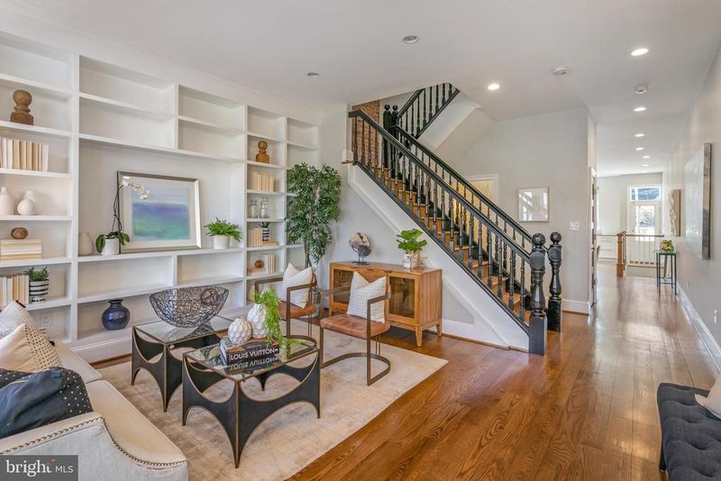 618 3rd St NE, Washington, DC 20002