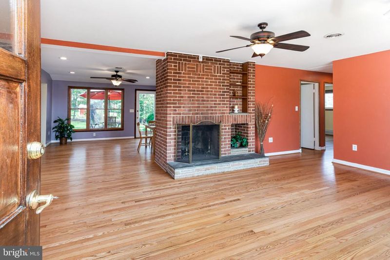 2302 Lackawanna St, Adelphi, MD 20783