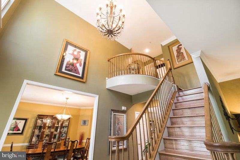 2210 Parkside Dr, Bowie, MD 20721